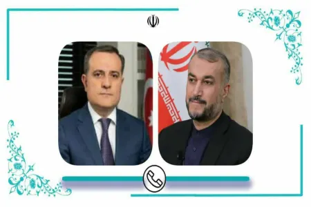 Azərbaycan və İran XİN rəhbərləri münasibətlərdəki son vəziyyəti müzakirə etdi