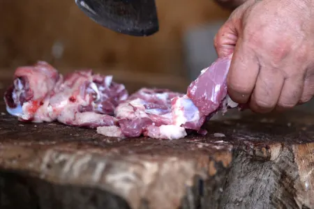 Azərbaycanda ətin kilosu 20 manat oldu