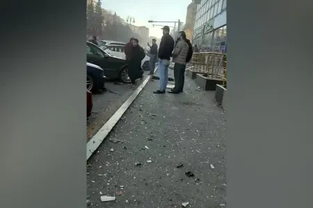 Bakıdakı partlayışın ilk dəqiqələrində çəkilmiş dəhşətli görüntülər – - VİDEO