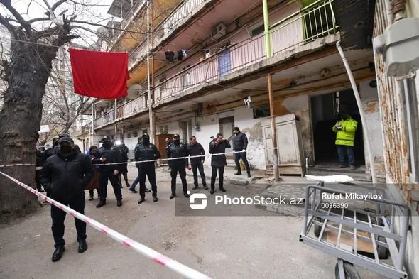 Bakıda mənzildə meyiti tapılan dörd nəfərdən daha ikisinin kimliyi bilinib -