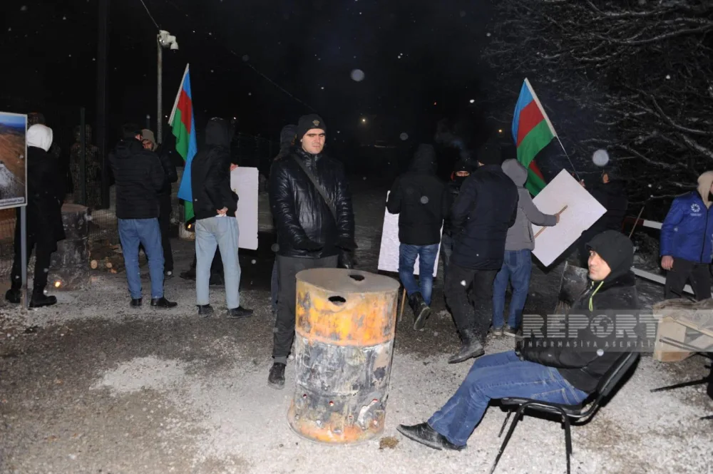 Xankəndi-Laçın yolunda aksiya davam edir - FOTO