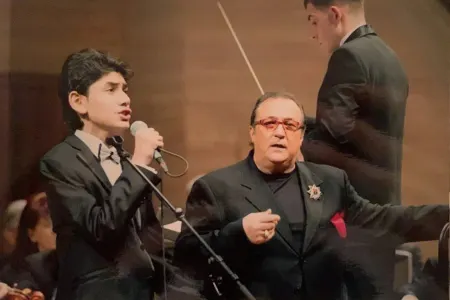 Azərbaycanlı ifaçı İngiltərədə vokal studiyası açdı