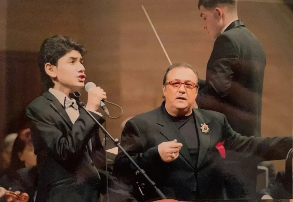 Azərbaycanlı ifaçı İngiltərədə vokal studiyası açdı