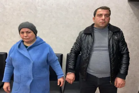 Prokuror iki yaşlı uşağı oğurlayan qadına ağır cəza istədi