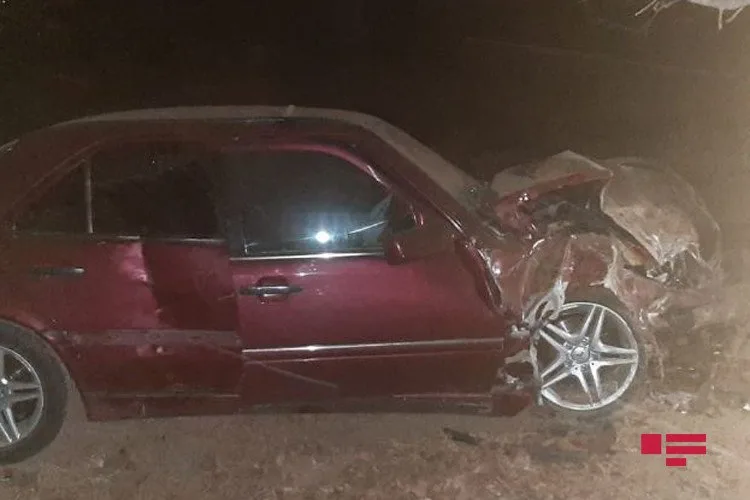 Goranboyda avtomobil qəzasında 4 nəfər xəsarət alıb - FOTO