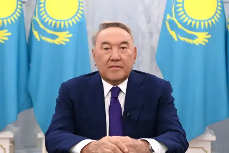 Nazarbayevin statusu və səlahiyyətləri bağlı qanun - QÜVVƏDƏN DÜŞDÜ