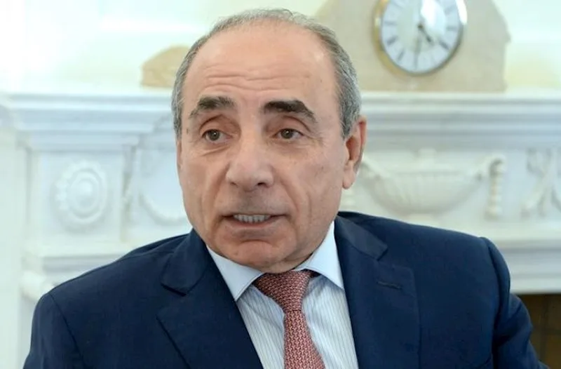 Yaqub Eyyubov daş atıb başını tutdu: - “Nə pul, nə 1 milyard…”