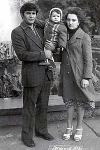 Larisa adını niyə dəyişmək istəyirdi, anasının yuxusuna girib nə dedi? - 13 yaşlı şəhidimiz - FOTO