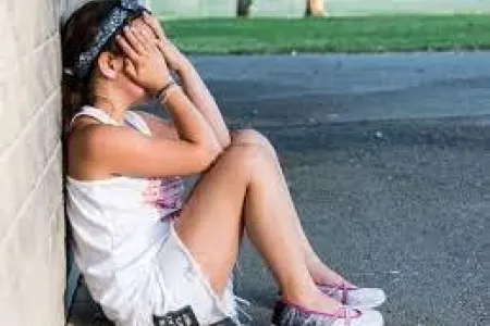 Azərbaycanda 43 yaşlı kişi qonşunun 7 yaşlı qızına təcavüz etdi