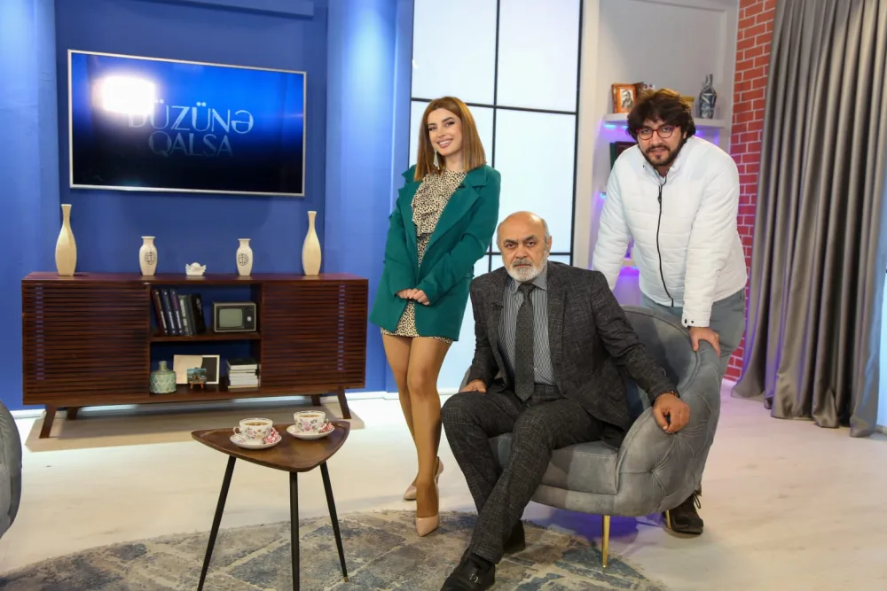 "Hansı qadın düşünsə ki, o, kişidən ağıllıdır böyük səhv edər... "