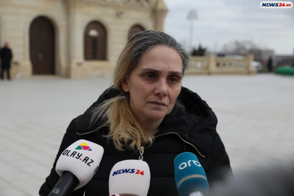 "Övladının gözünə baxa bilmirik" - "Deyir, xala nə süprizdir, hamınız gəlirsiniz?...."