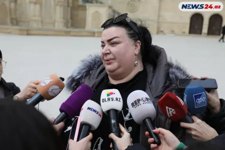 "O, dünyasını dəyişməyib, yanımdadır" - Tanınmış aktrisa göz yaşlarına BOĞULDU