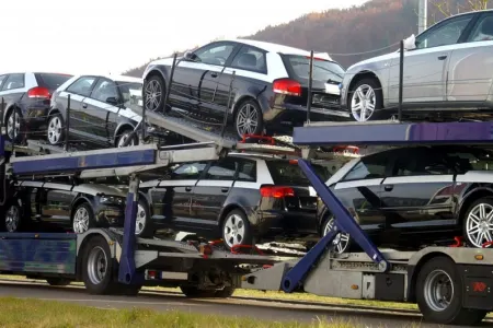 Beynəlxalq avtomobil daşımalarında dair bir sıra rüsumlar ləğv olunur