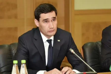 Türkmənistan prezidentindən MÜHÜM QƏRAR: - Atasını toxunulmaz etdi