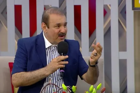 Nəvəsi efirdə əməkdar artisti təpiklədi - FOTOLAR
