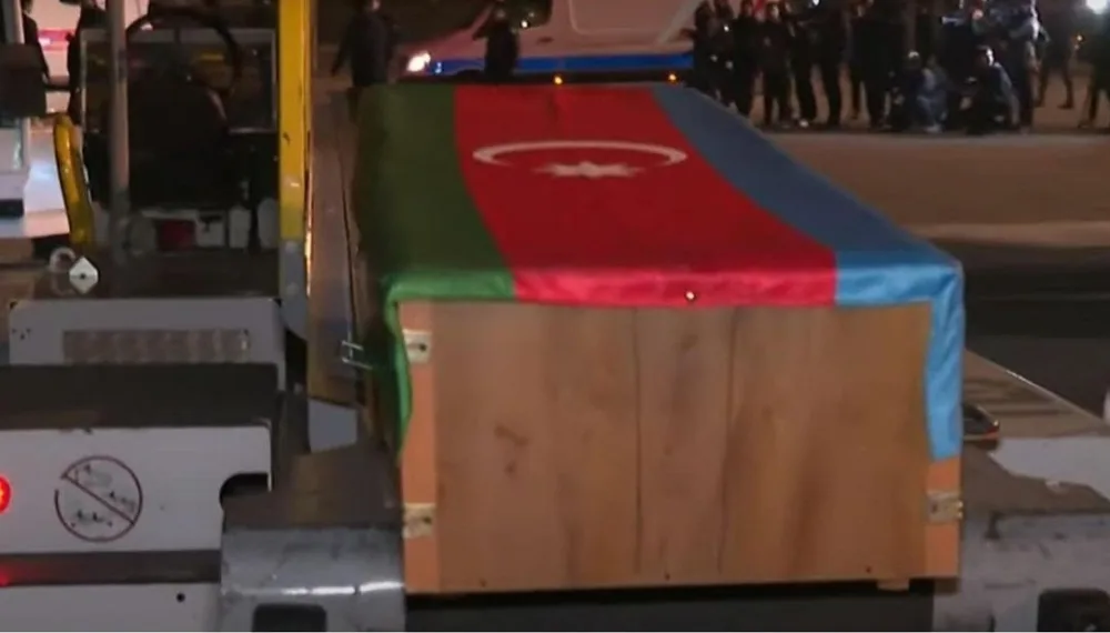 Orxan Əsgərovun cənazəsi Bakıya gətirildi