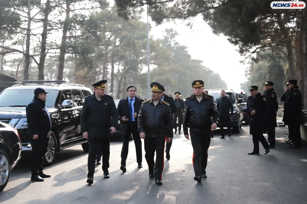 Şəhidimizin cənazəsi dəfn olunması üçün İkinci Şəhidlər Xiyabana gətirildi - FOTOLAR