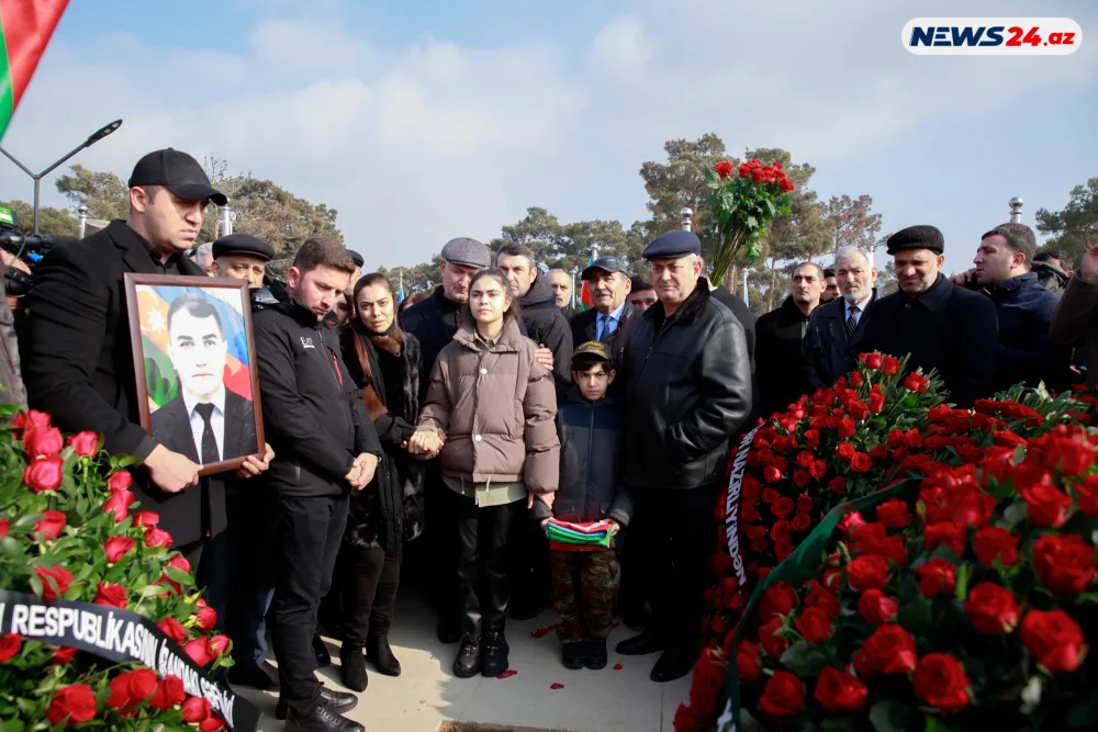 Şəhid Orxan Əsgərov ikinci Şəhidlər xiyabanında dəfn edildi - FOTOLAR - YENİLƏNDİ