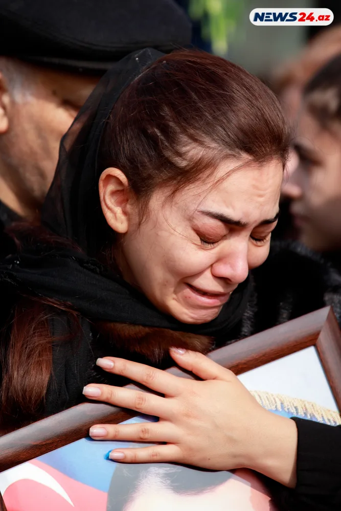 Şəhid Orxan Əsgərov ikinci Şəhidlər xiyabanında dəfn edildi - FOTOLAR - YENİLƏNDİ