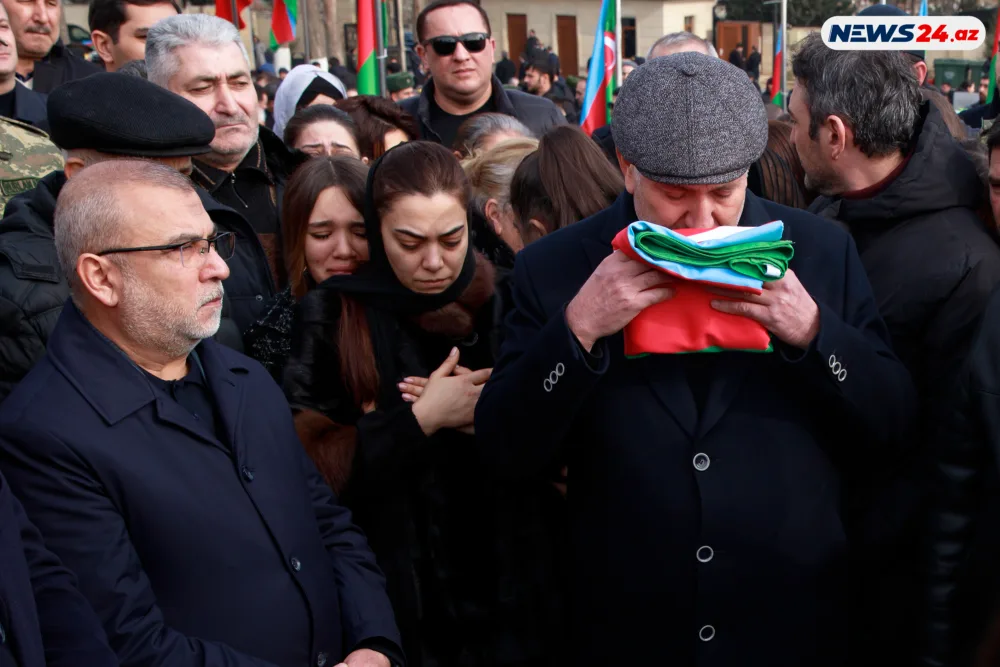 Şəhid Orxan Əsgərov ikinci Şəhidlər xiyabanında dəfn edildi - FOTOLAR - YENİLƏNDİ