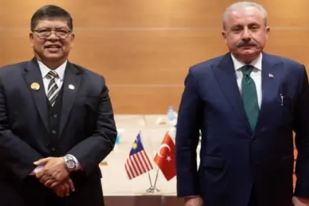 Dato Johari bin Əbdül: "Ərdoğan müsəlmanların çempionudur"