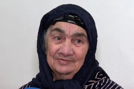 İllərdir “kişi” kimi qeydiyyatda olan 86 yaşlı qadına yeni vəsiqə veriləcək