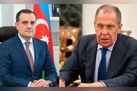 Lavrov: Azərbaycanla Ermənistan arasında sülh danışıqları təşkil etməyə hazırıq