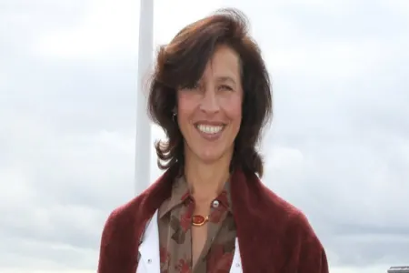 ABŞ dövlət katibi köməkçisinin müavini Laura Lokman Azərbaycana gəlib