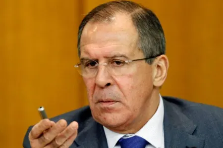 Lavrov: "Bütün NATO bizə qarşı döyüşür"