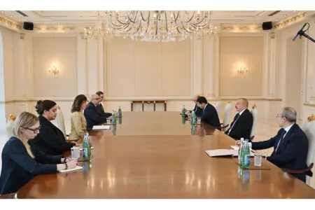 Azərbaycan böyük həcmdə bərpaolunan enerji potensialına malikdir - Prezident
