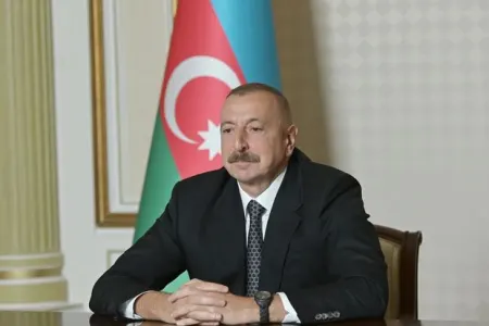Prezident gəncləri təbrik etdi