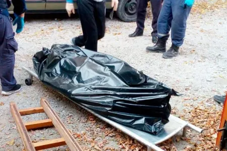 Şəmkirdə qardaş bacısını öldürdü