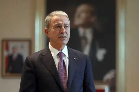 Türkiyənin milli müdafiə naziri Hataya gedib