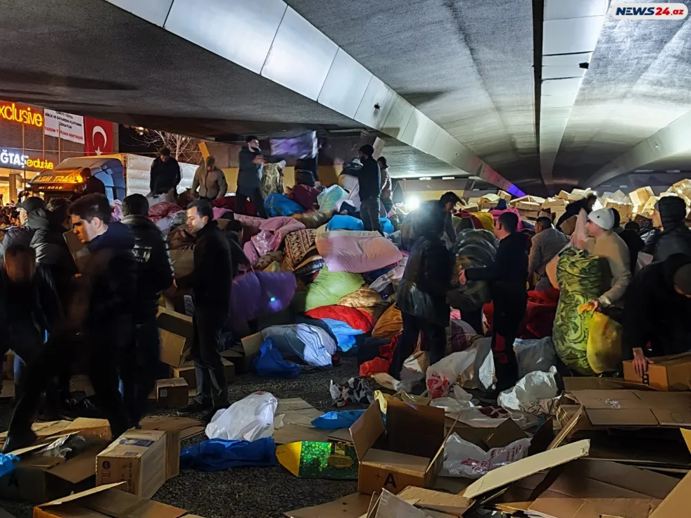Azərbaycan oyaqdır, Türkiyəyə dayaqdır - Gecə boyu davam edən yardım toplanışı- - FOTO/VİDEO