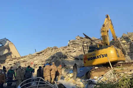 FHN-in növbəti humanitar yardımı Türkiyəyə çatdı