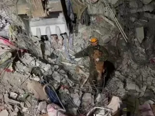 FHN-in xilasediciləri Türkiyədə 51 nəfəri dağıntılar altından sağ çıxarıb