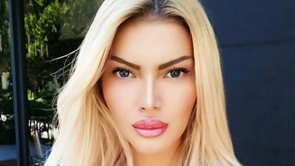 Zəlzələdən zərər çəkənlərə yardım apardı, geri dönərkən qəzada öldü - FOTO