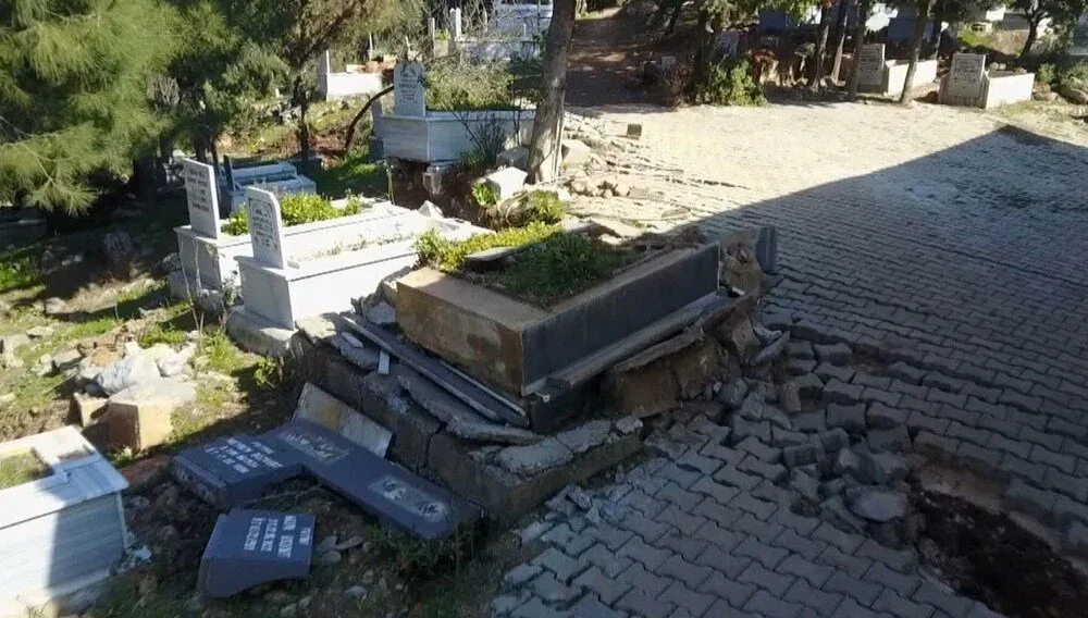 "Elə bildik qiyamət qopdu" - ZƏLZƏLƏ KƏNDİ 2 YERƏ BÖLDÜ / FOTOLAR