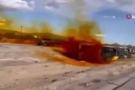 Azot turşusu daşıyan yük maşını aşdı - Sakinlər təxliyə edilir