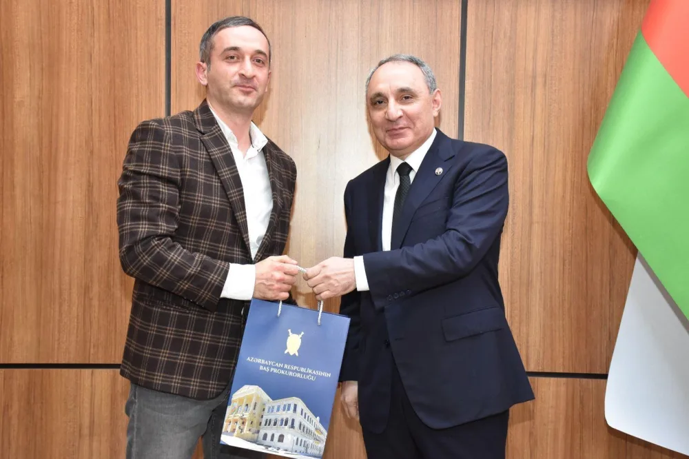 Baş Prokuror “Əqrəb mövsümü”nün heyətini təltif etdi - Fotolar