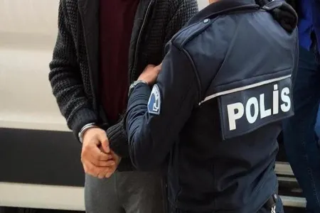 Türkiyədə zəlzələdə uçan binalarla bağlı ümumilikdə 120 nəfər həbs olunub