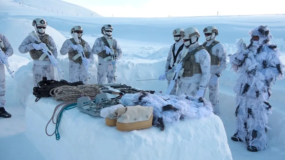 Naxçıvanda xüsusi təyinatlıların təlimi keçirilib - VİDEO