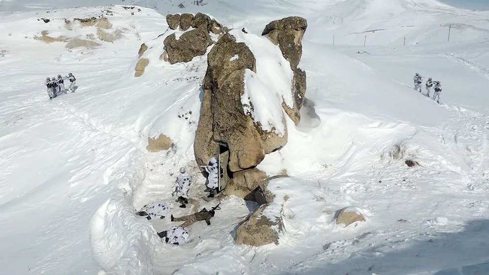 Naxçıvanda xüsusi təyinatlıların təlimi keçirilib - VİDEO