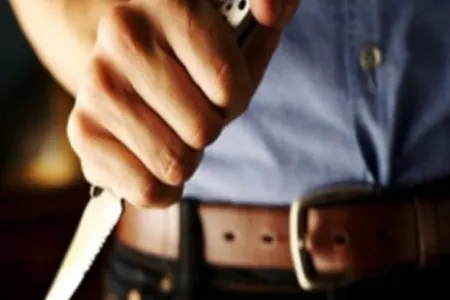 Bakıda oğlan bacısının ad günündə atasının qanını tökdü - – TƏFƏRRÜAT