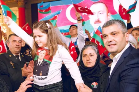 "Mənim atam qəhrəmandır!" layihəsinin himni yazıldı