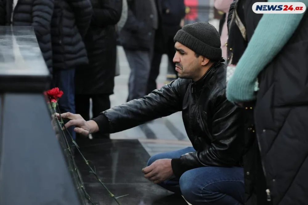 Azərbaycan xalqı Xocalı soyqırımı qurbanlarını anır - REPORTAJ