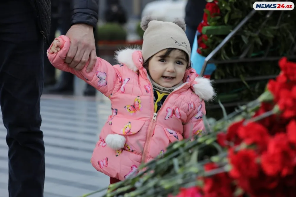 Azərbaycan xalqı Xocalı soyqırımı qurbanlarını anır - REPORTAJ