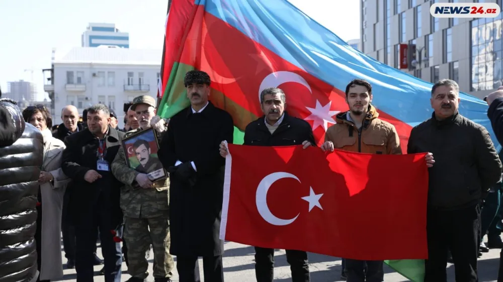 Azərbaycan xalqı Xocalı soyqırımı qurbanlarını anır - REPORTAJ