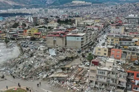 Zəlzələlərin Türkiyə iqtisadiyyatına vurduğu ziyan açıqlandı