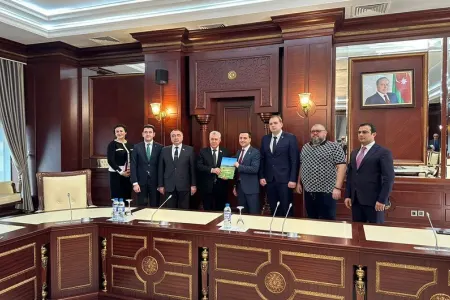 Ukraynalı deputatlar Azərbaycan parlamentində olublar